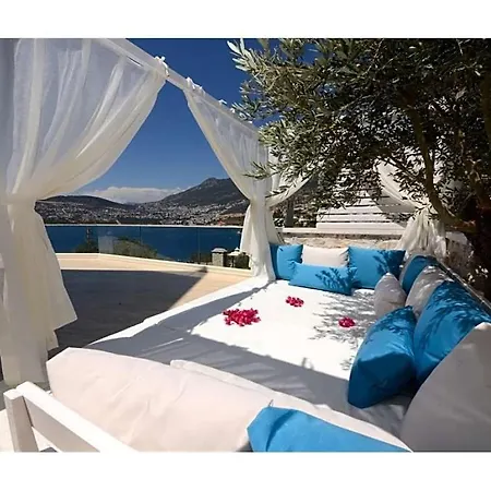 Sleeps 12 Pool Air Con Wifi Villa *