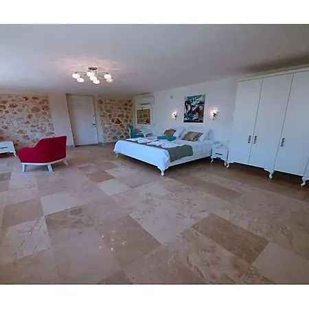 Sleeps 12 Pool Air Con Wifi Villa *