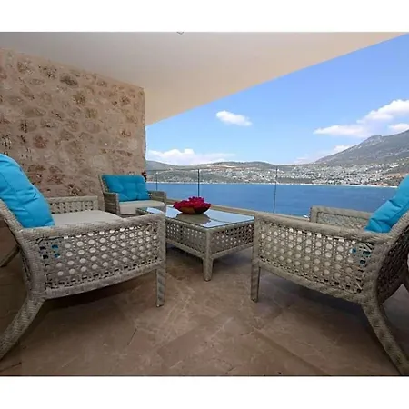 Villa Sleeps 12 Pool Air Con Wifi *